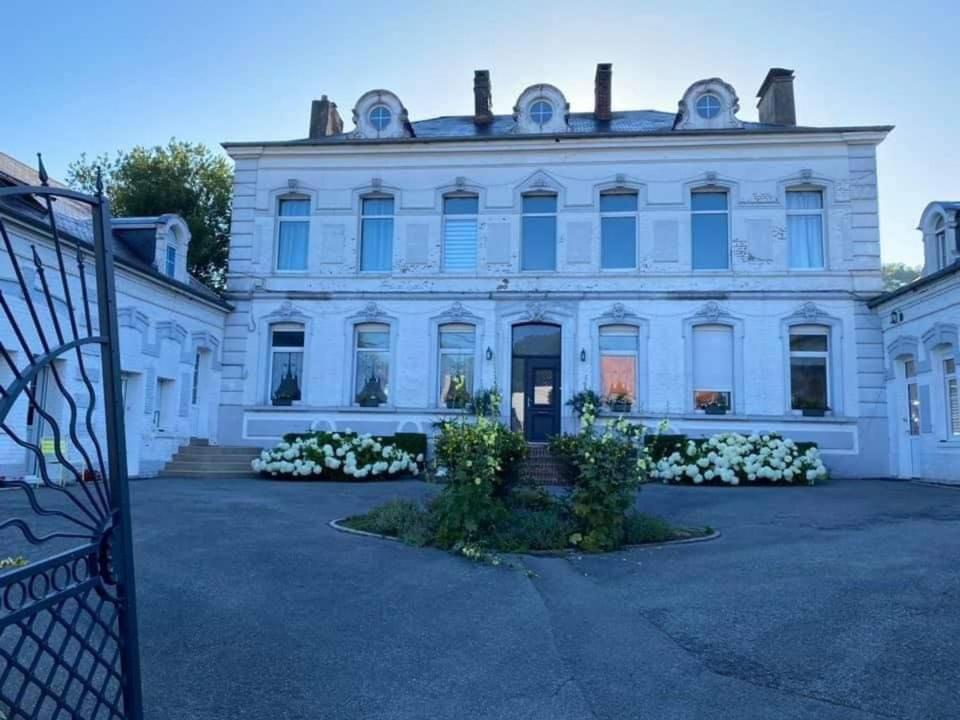 Le Clos Hucqueliers 외부 사진